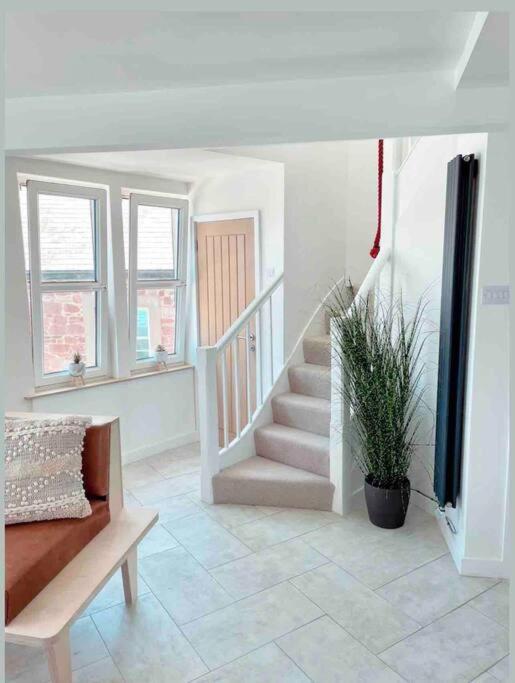 Appartamento The View, Kingsand, Luxurious Seafront Penthouse With Sun Trap Balcony And Incredible Sea Views