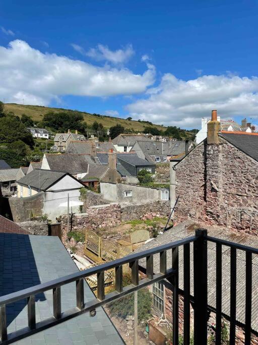 The View, Kingsand, Luxurious Seafront Penthouse With Sun Trap Balcony And Incredible Sea Views Kingsand